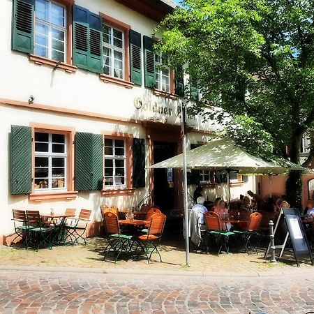 Historischer Adelshof Am Marktplatz, Atelier 70 M² Вайнгайм Екстер'єр фото